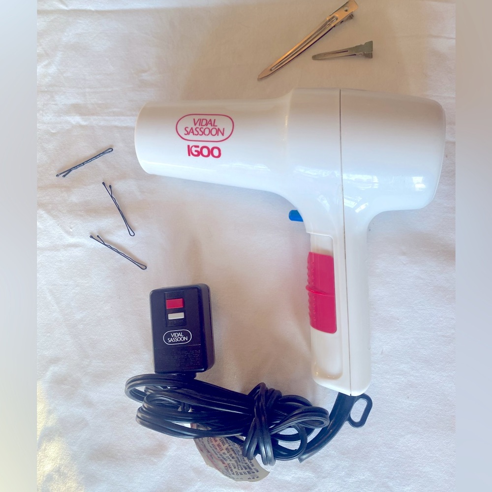 Vidal Sassoon 1600 Vintage Cold Shot Hair Dryer